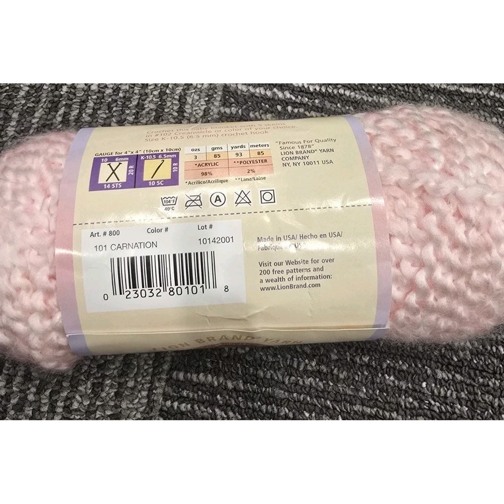 Lion Brand LOT OF 4 Homespun Baby Yarn #101 Pink Carnation - Picture 3 of 3